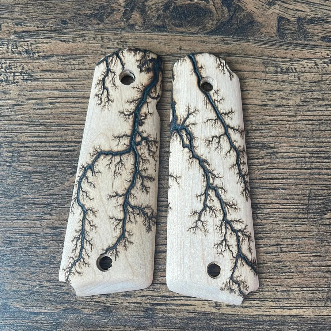 1911 Full Size Electrocuted Maple Grips - 003