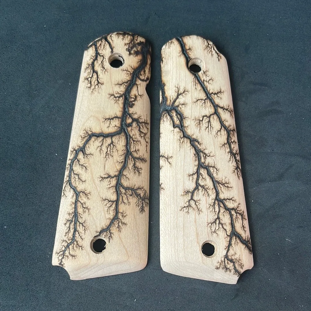 1911 Full Size Electrocuted Maple Grips - 003