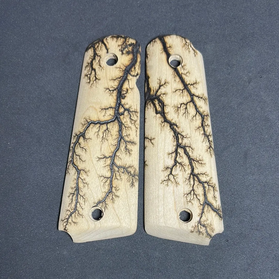 1911 Full Size Electrocuted Maple Grips - 003