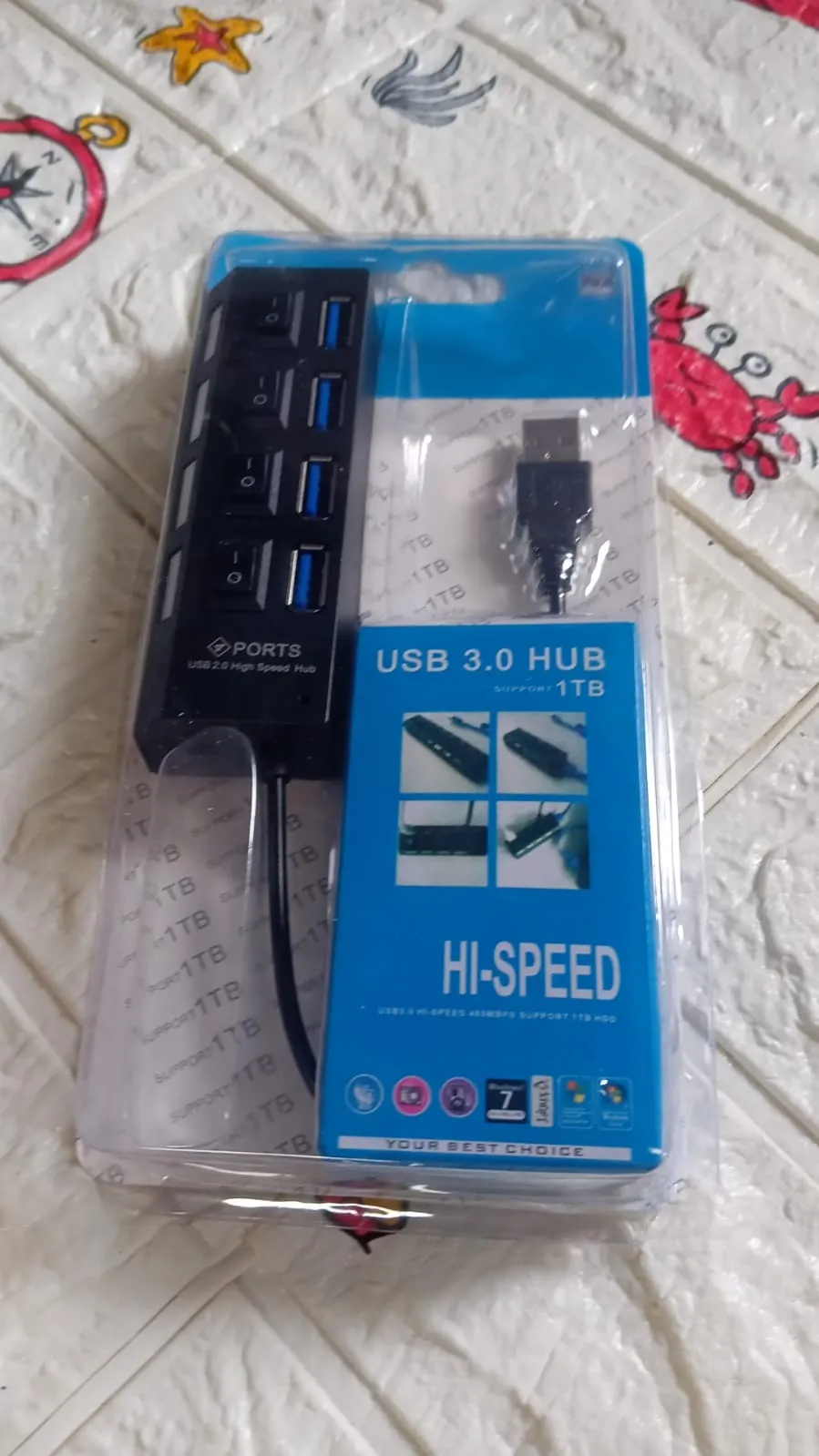 4-Port USB Hub with Switch - High Speed Adapter