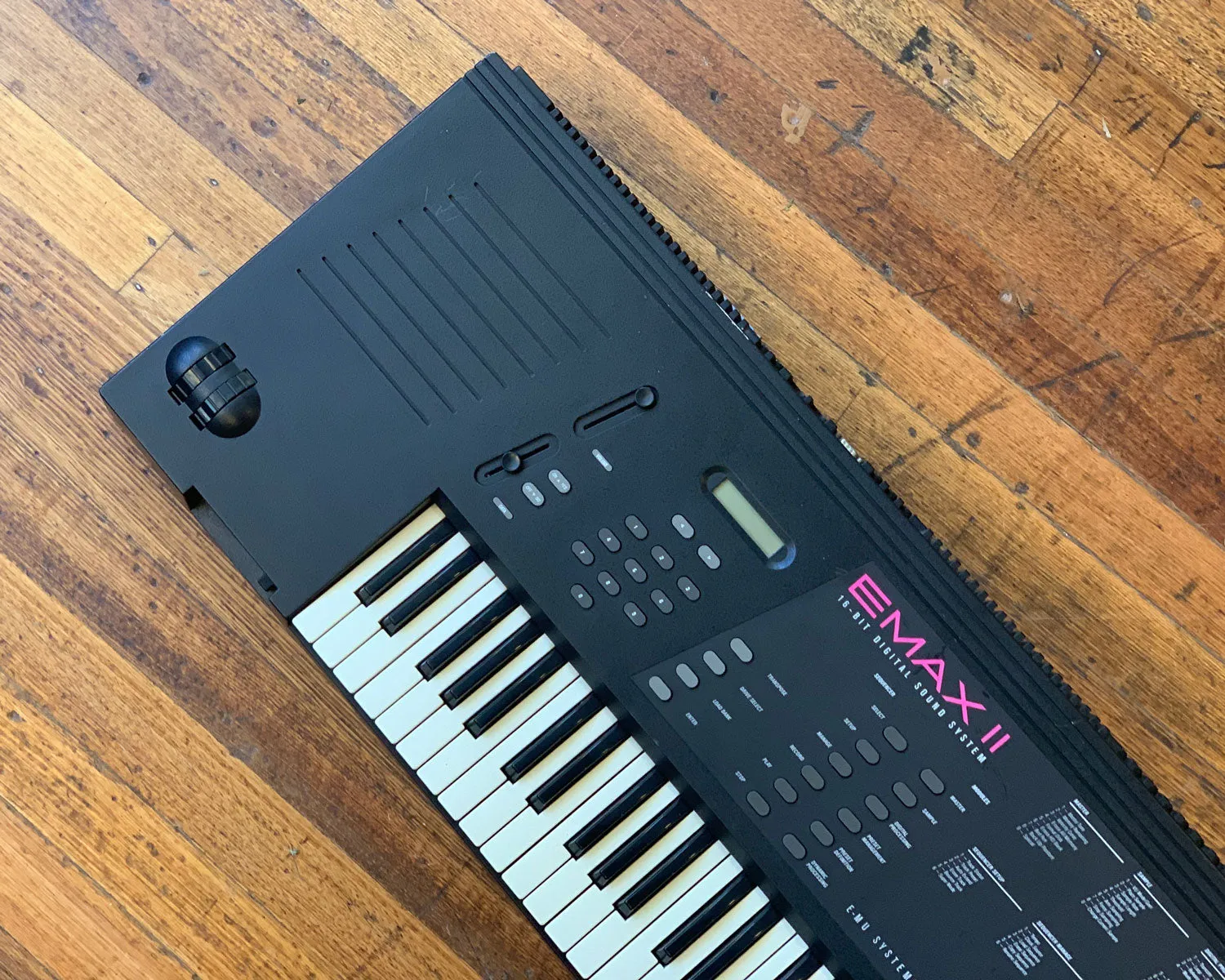 E-mu Systems EMAX-II Model 2205