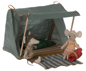 Happy Camper Tent for a Mouse