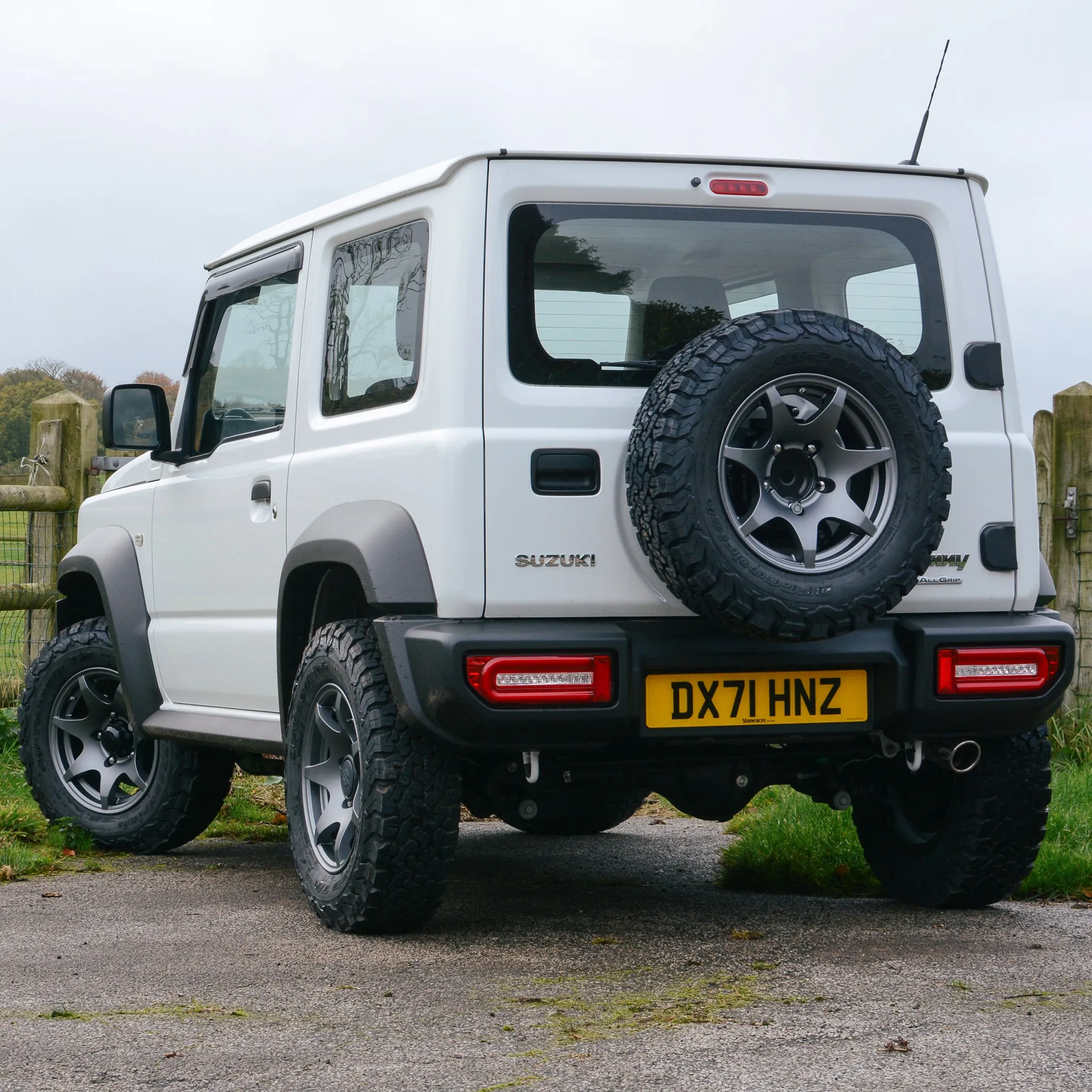 HIGH PEAK J-02 Wheel Package for Suzuki Jimny (2018 )