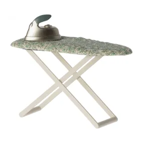 Iron   Ironing Board, Mouse