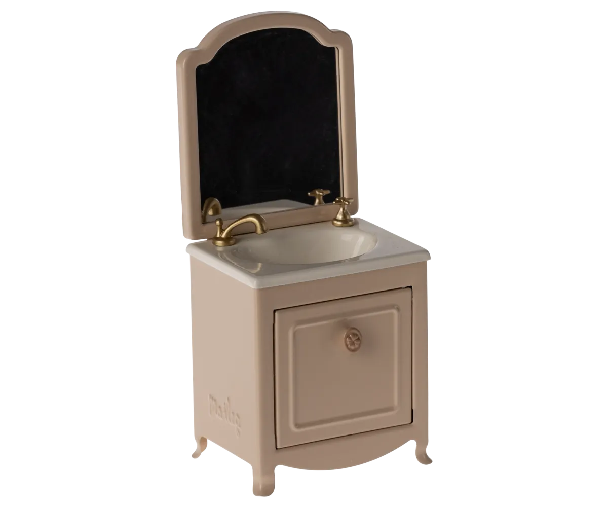 Maileg Mouse Sink Dresser