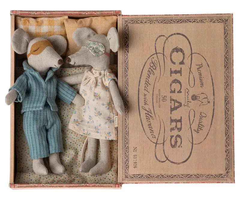 Maileg | Mum & Dad in Cigar Box
