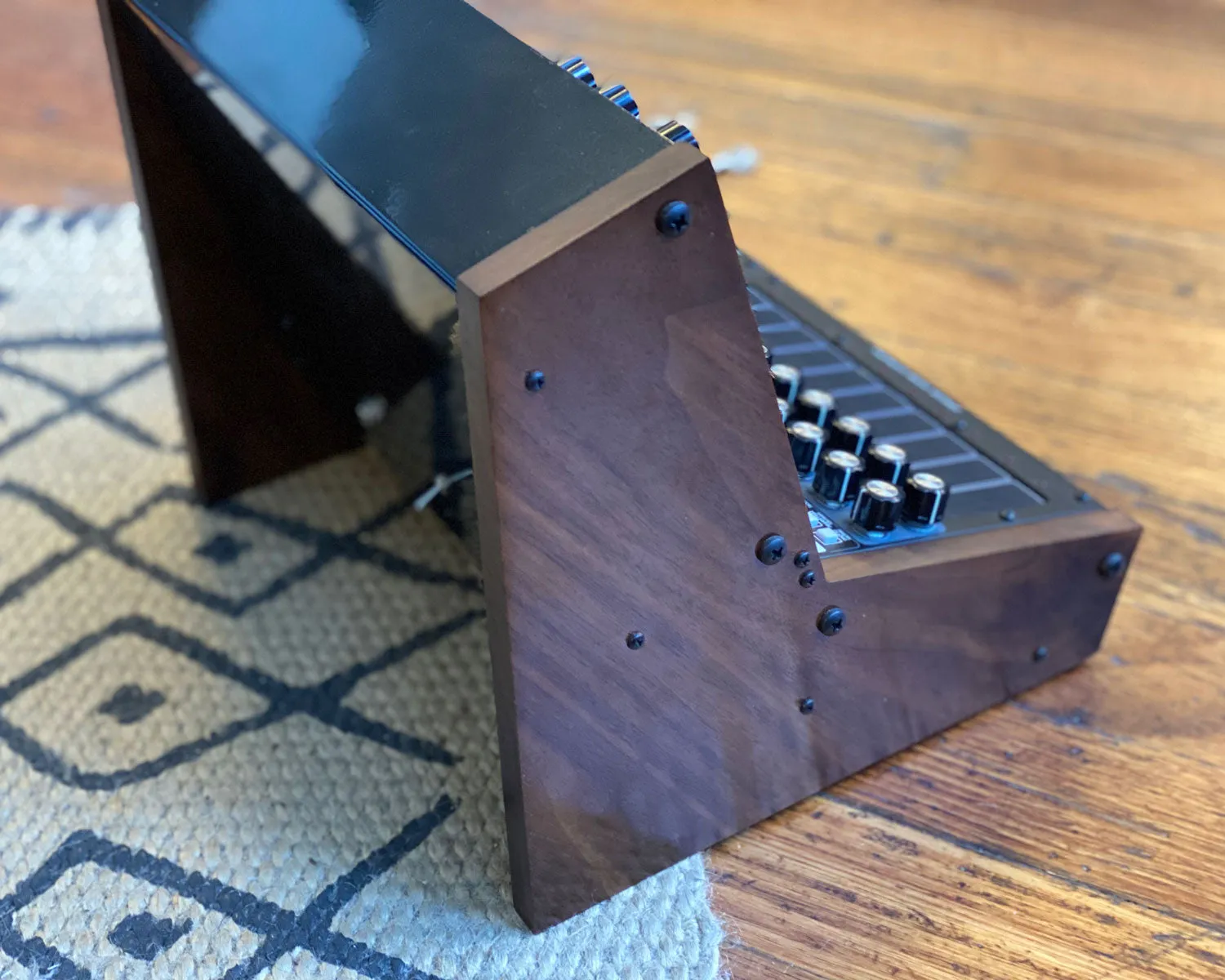 Pittsburgh Modular Voltage Research Laboratory