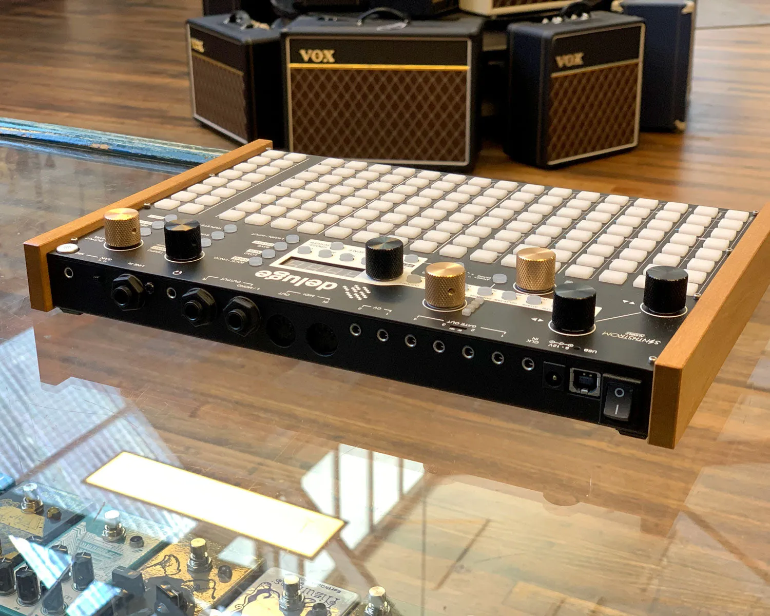 Synthstrom Deluge